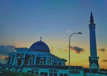 Masjid Raya Nur Ilahi Dompak